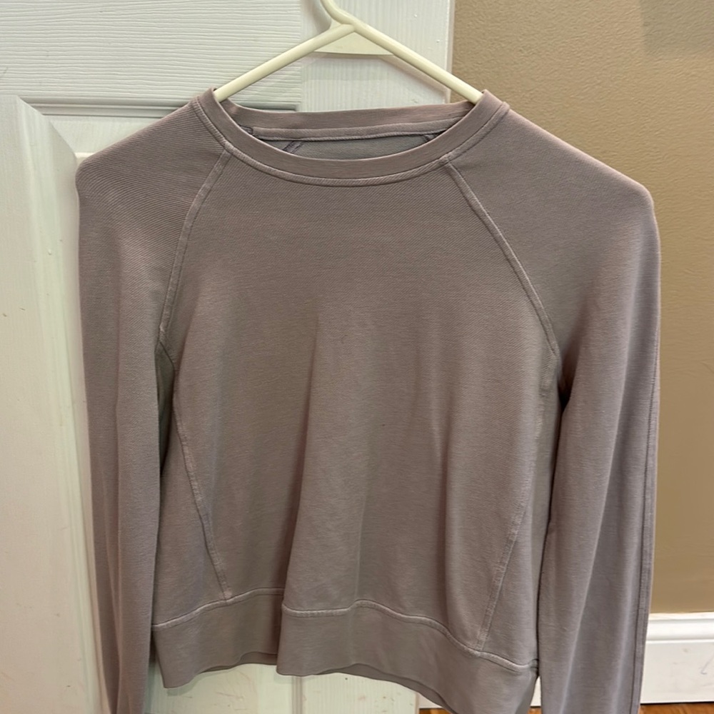 Lululemon Every Moment Crew neck light sweatshirt, size 4, washed purple